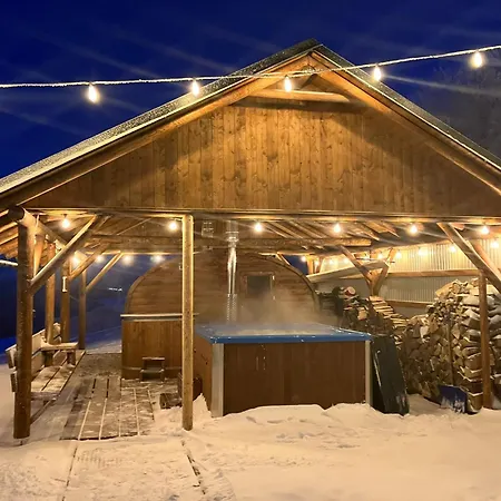 Zagroda Lepiarzówka Alojamento de Acomodação e Pequeno-almoço Wisła