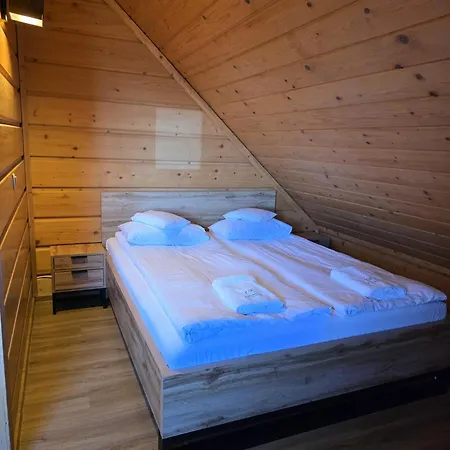 Zagroda Lepiarzowka I 3*