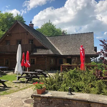 Alojamento de Acomodação e Pequeno-almoço Zagroda Lepiarzówka