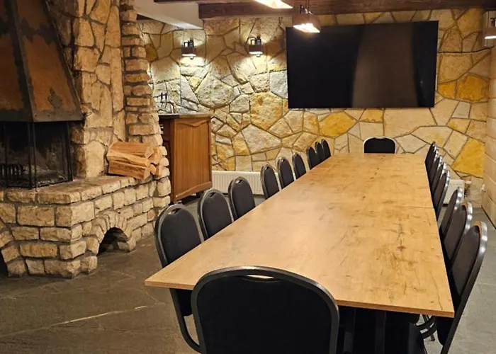 Zagroda Lepiarzowka I Bed & Breakfast