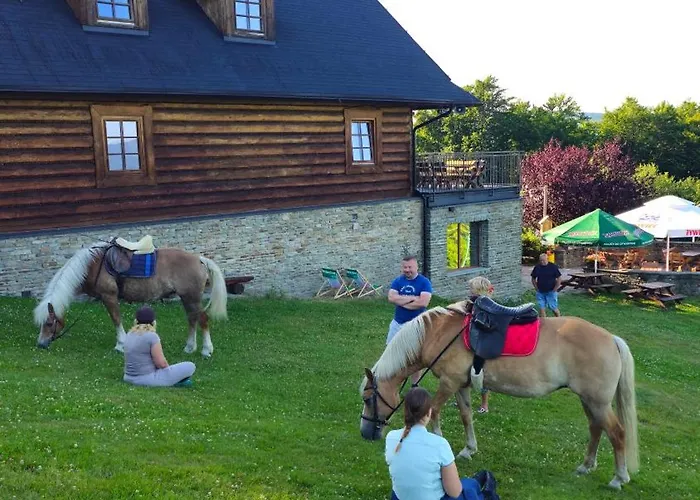 Bed & Breakfast Zagroda Lepiarzowka I 3*