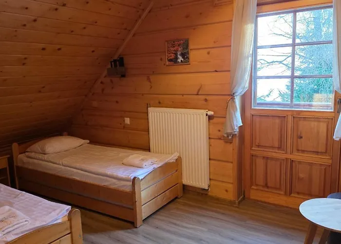 Zagroda Lepiarzowka I Bed & Breakfast 3*