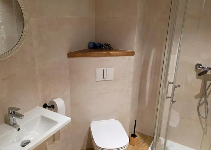 Zagroda Lepiarzowka I Bed & Breakfast