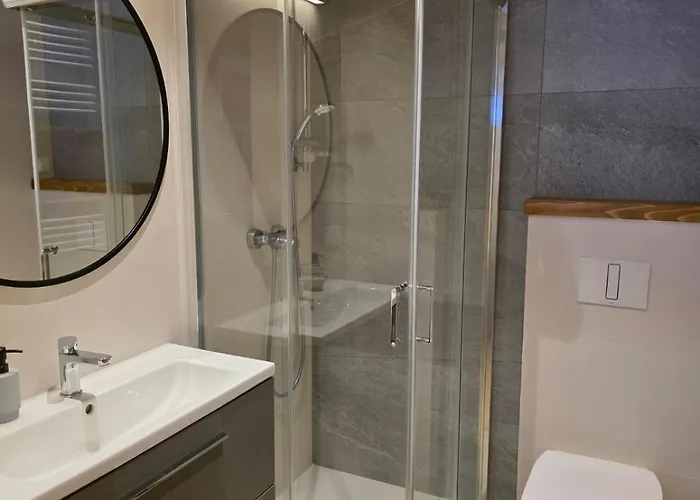 Zagroda Lepiarzowka I Bed & Breakfast 3*